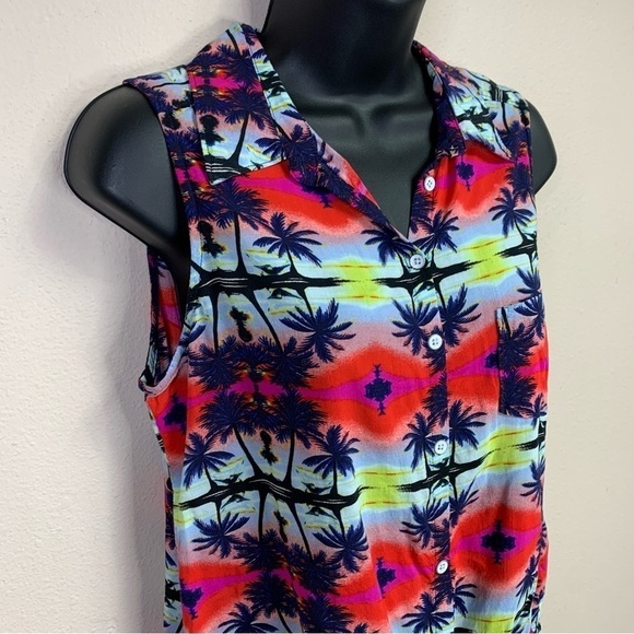 Small C C California Tropical Palm Tree Print Sleeveless Button Down Top Beachy - Picture 2 of 8